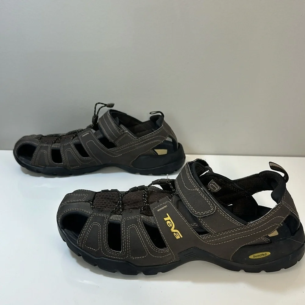 Teva Forebay Fisherman Hiking Sandals Size 12